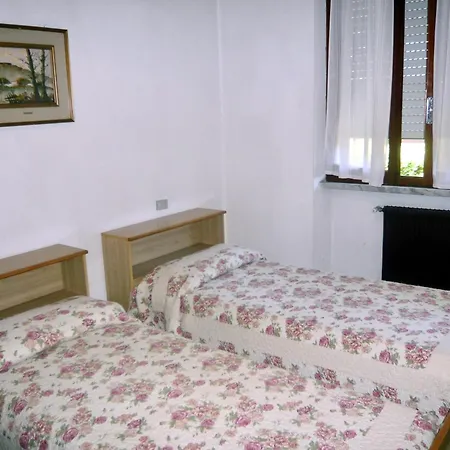 Isa- Il Pontile In Marina Di Massa, With Private Outdoor Area, Just 400 Meters From The *