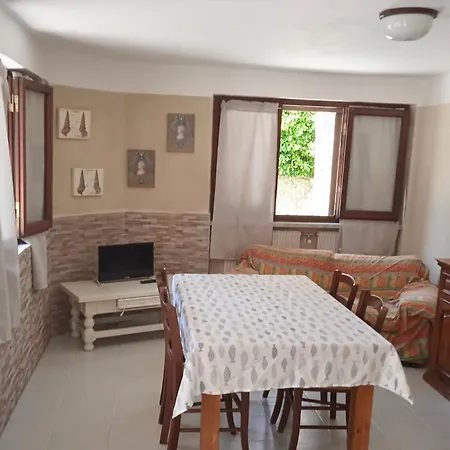Isa- Il Pontile In Marina Di Massa, With Private Outdoor Area, Just 400 Meters From The *