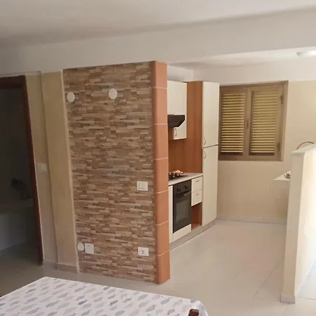 Isa- Il Pontile In Marina Di Massa, With Private Outdoor Area, Just 400 Meters From The