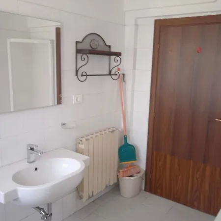Isa- Il Pontile In Marina Di Massa, With Private Outdoor Area, Just 400 Meters From The
